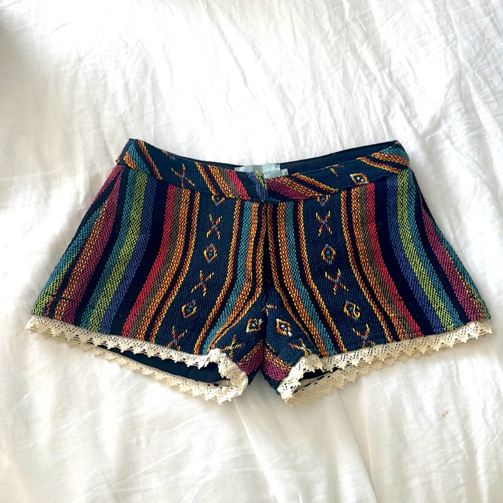 Woven shorts